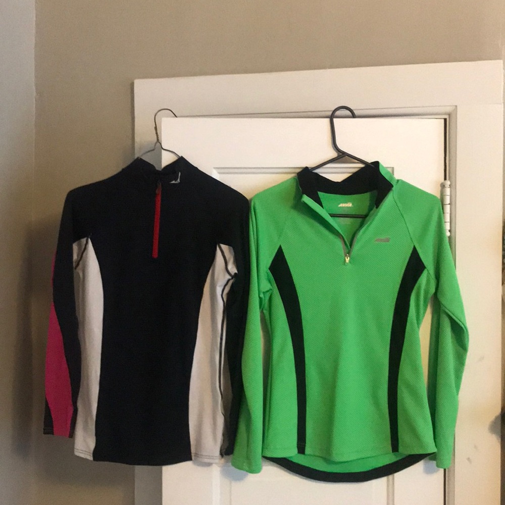 Mid weight thermal performance athletic pullovers